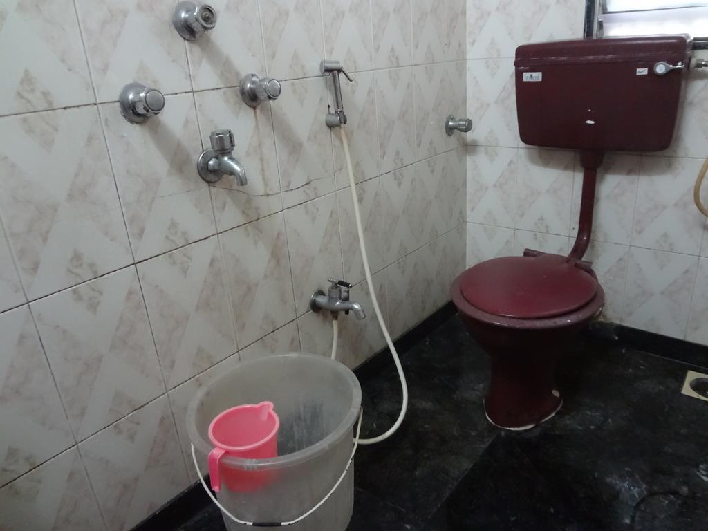 Hotel Happy Home Мумбаї Екстер'єр фото